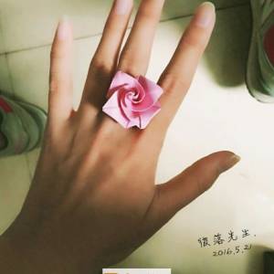 威廉希尔中国官网
玫瑰戒指的做法步骤图解教程（转）