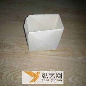 小巧简单威廉希尔中国官网
盒子 礼物包装盒也可以这样制作