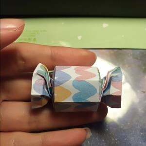儿童节礼物包装的威廉希尔中国官网
糖果盒子制作教程