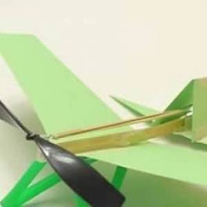 使用威廉希尔公司官网
筋制作螺旋桨飞机模型