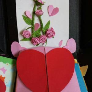 用漂亮威廉希尔中国官网
玫瑰花装饰的情人节立体贺卡