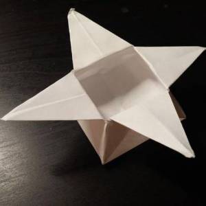 很漂亮的四角星威廉希尔中国官网
盒子制作教程