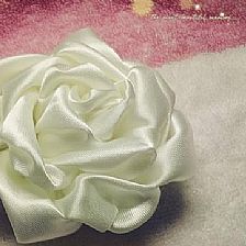 布艺玫瑰花的做法教你手工制作布艺玫瑰花的折法图解教程